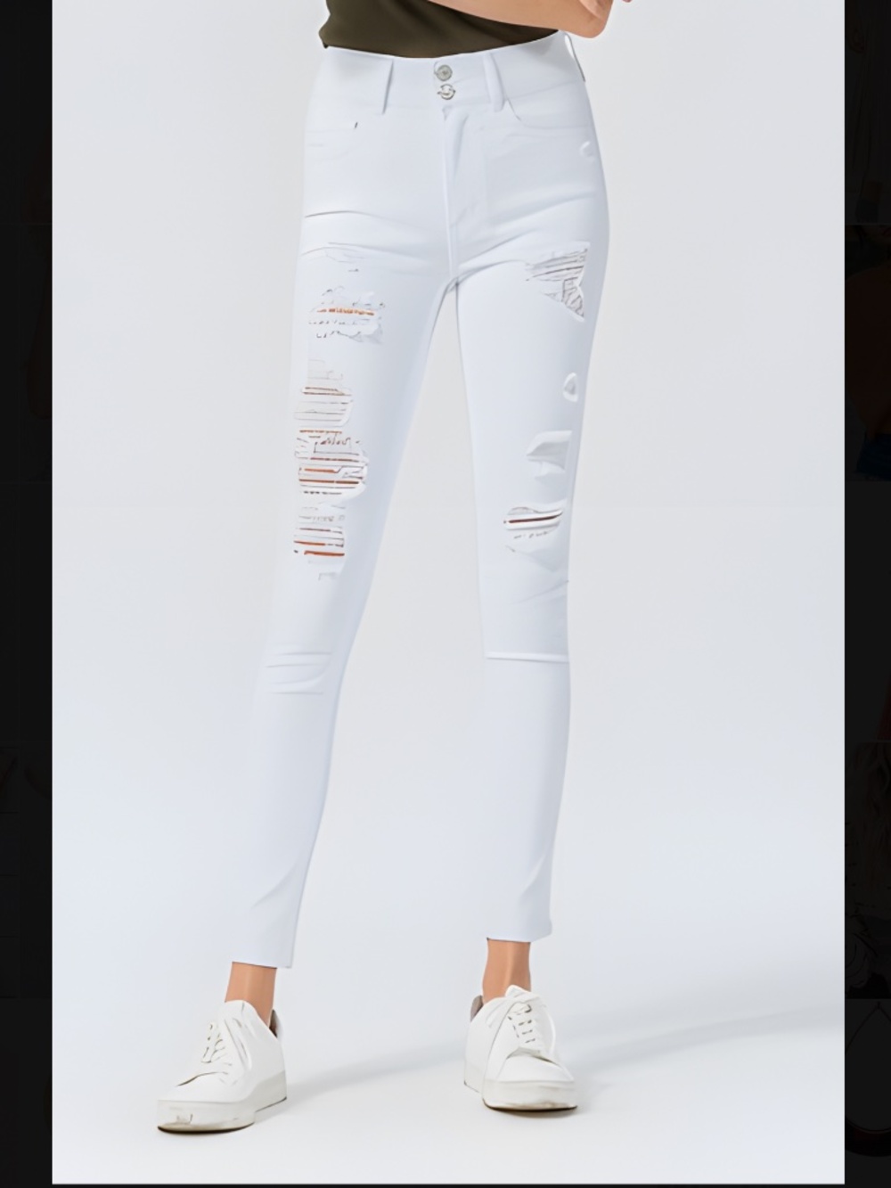 Vervet Haylie High Rise Double Button Distressed Ankle Skinny Jeans VT806